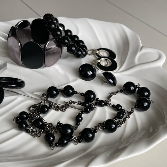 BLACK SILVER MIXED|Metal Acrylic Jewelry Lot|Mix & Match - Picture 9 of 12